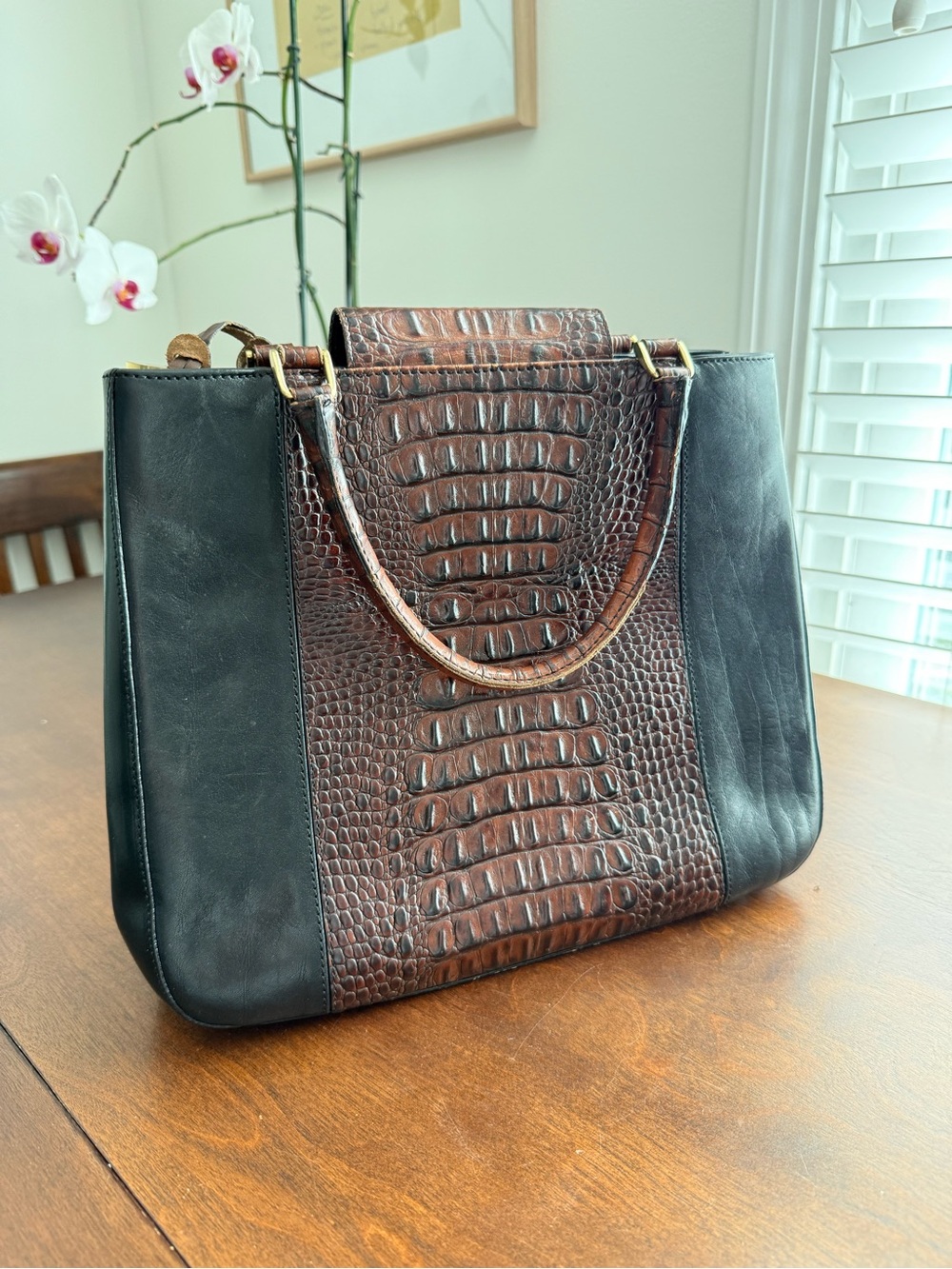 Brahmin Brown Croc-Embossed and Black Leather Satchel Handbag - Picture 2 of 3